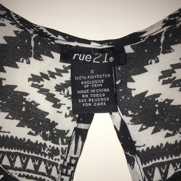 Top - Picture 2 of 2